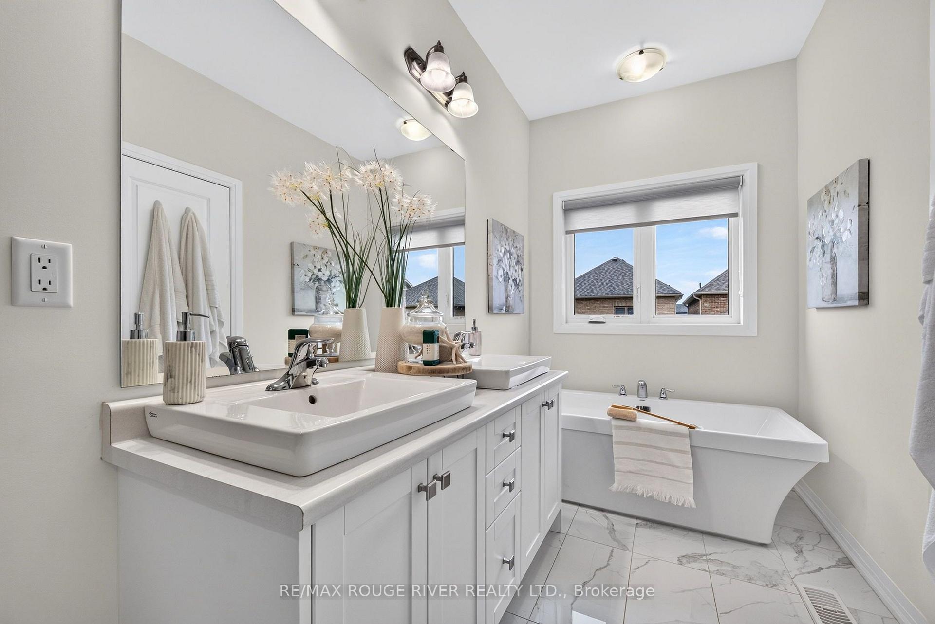 Photo 22 of 164 Ogston Crescent, Whitby, Rural Whitby — HOMEH
