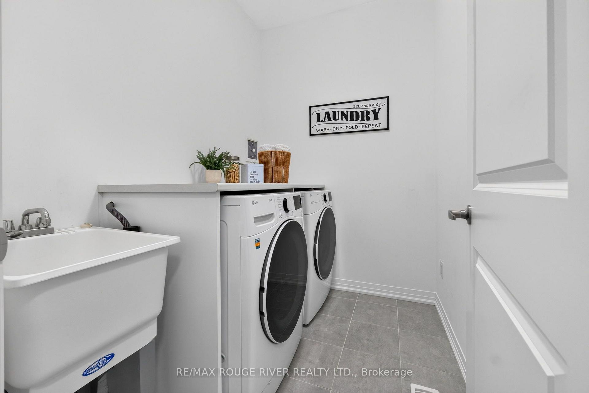 Photo 26 of 164 Ogston Crescent, Whitby, Rural Whitby — HOMEH