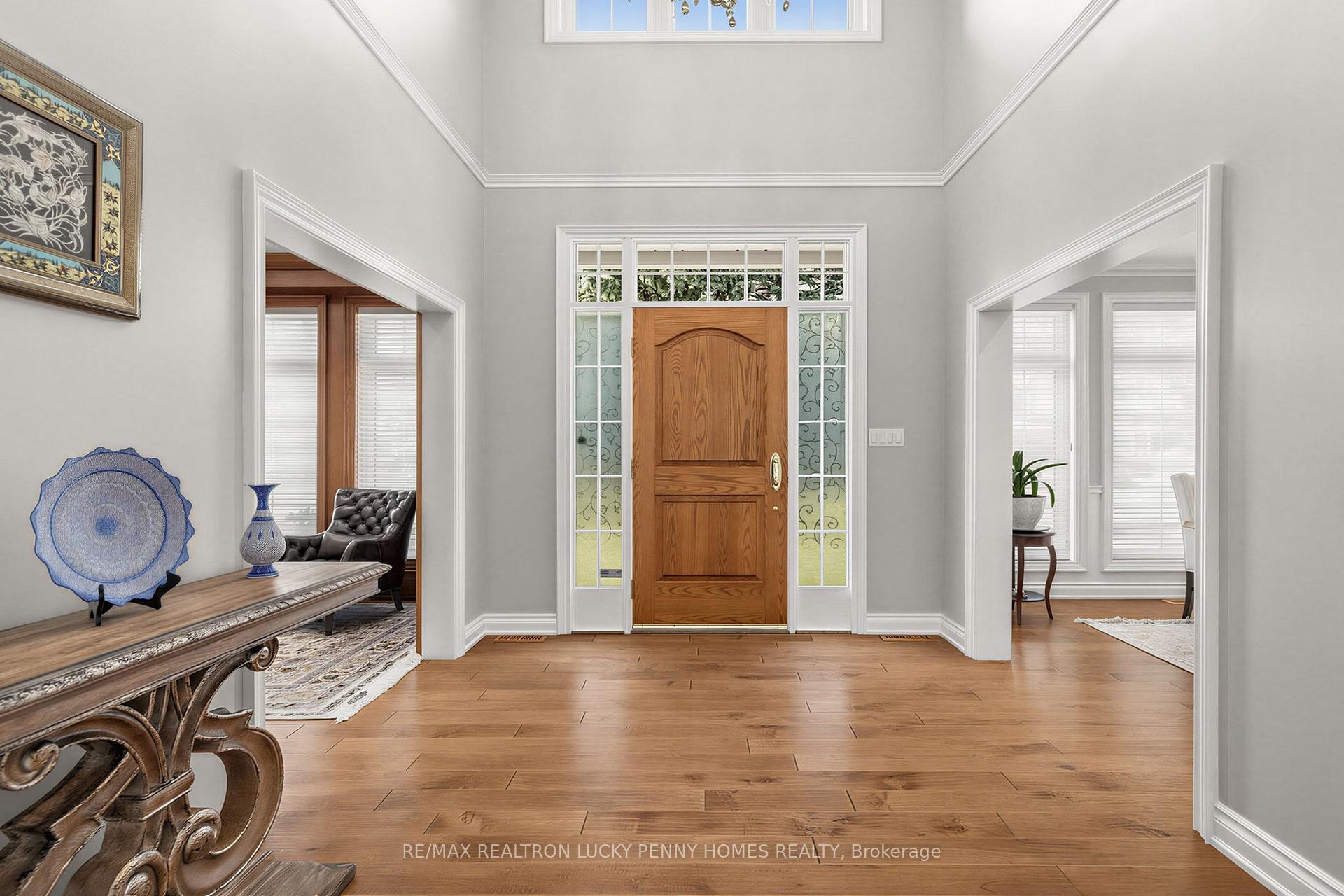 Photo 4 of 63 Pomander Road, Markham, Unionville — HOMEH