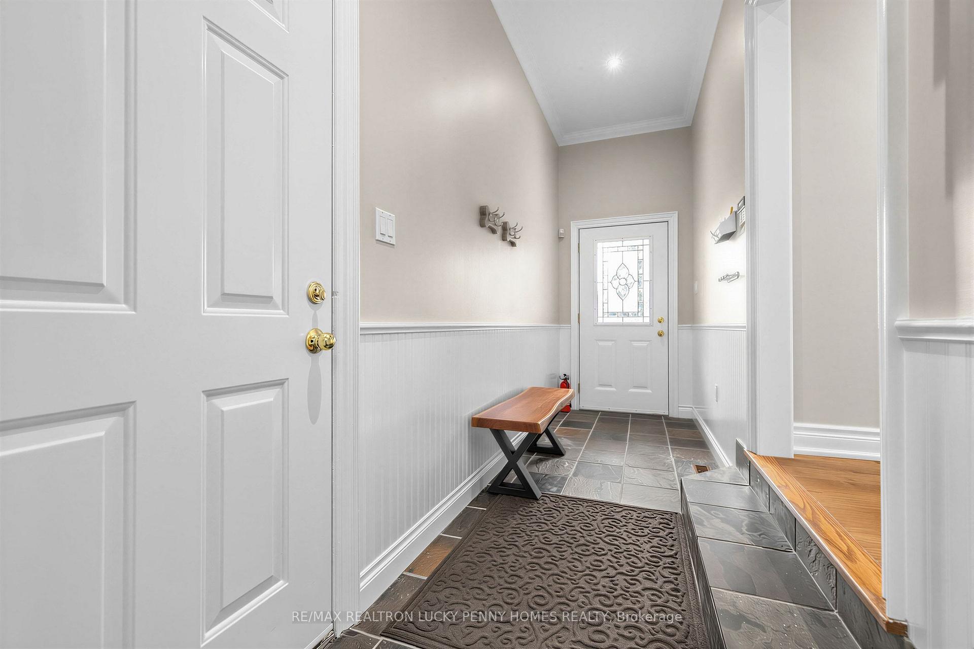 Photo 10 of 63 Pomander Road, Markham, Unionville — HOMEH