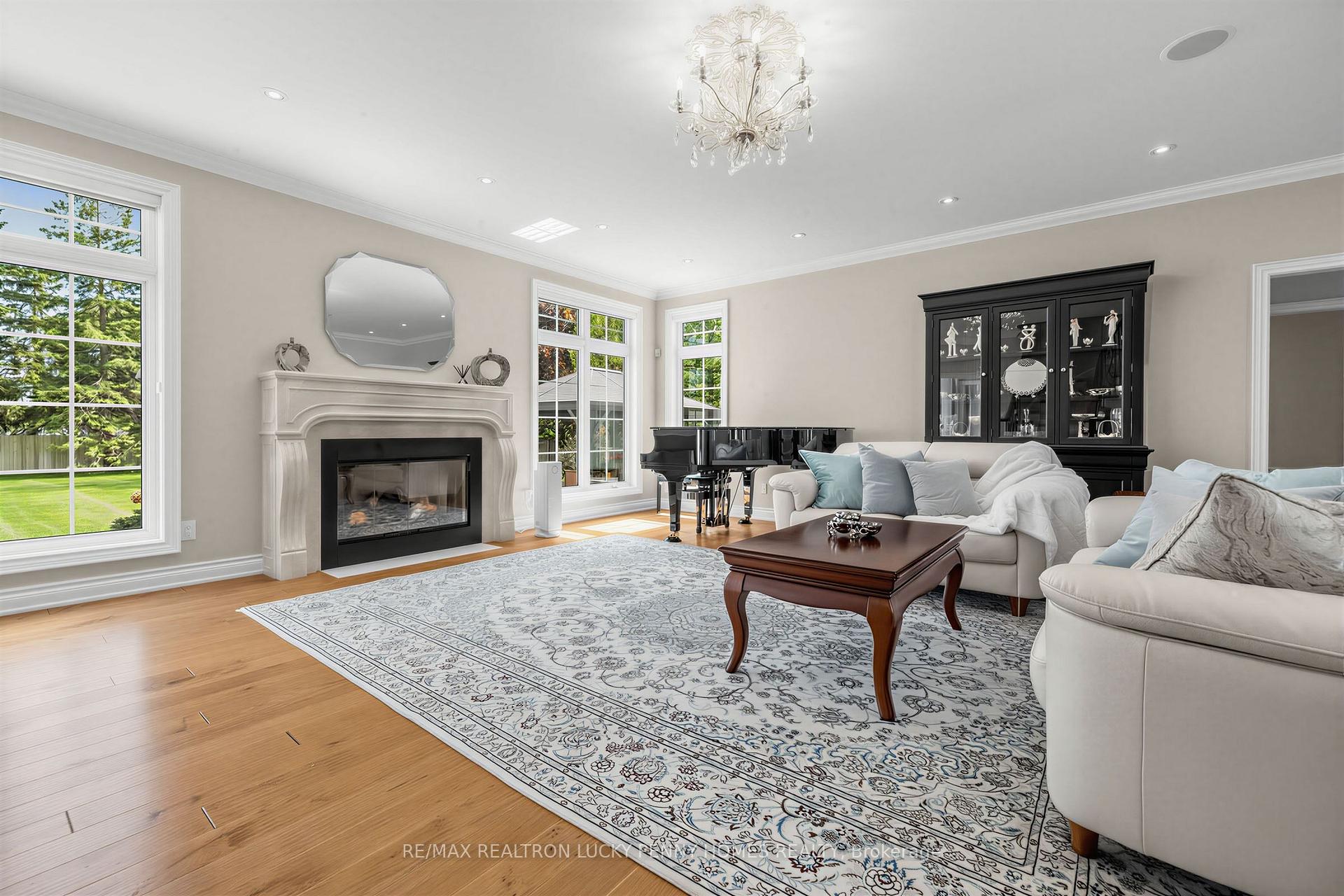 Photo 14 of 63 Pomander Road, Markham, Unionville — HOMEH