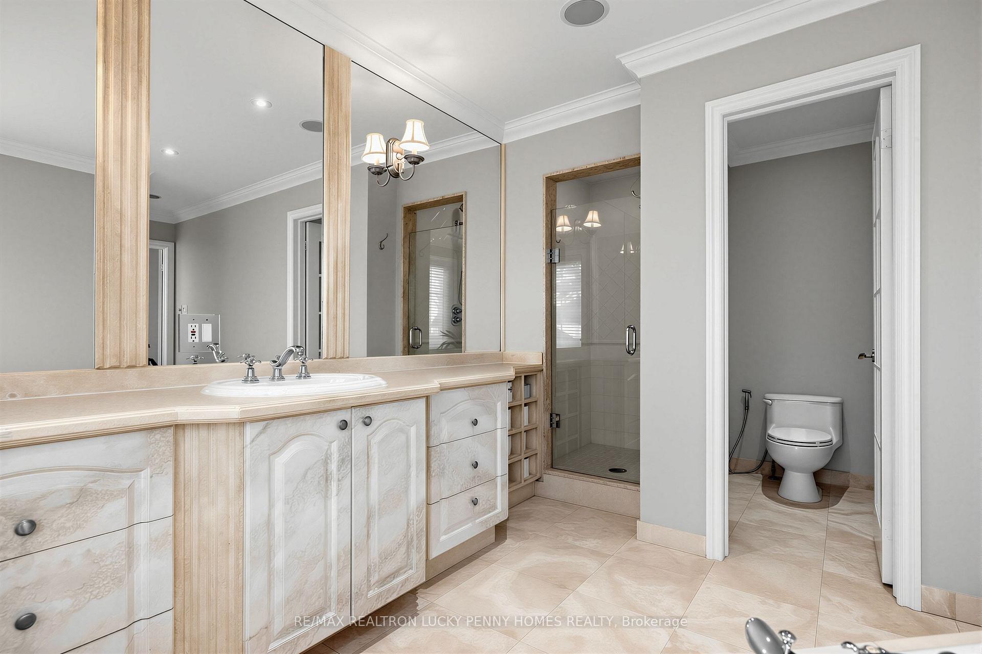 Photo 29 of 63 Pomander Road, Markham, Unionville — HOMEH