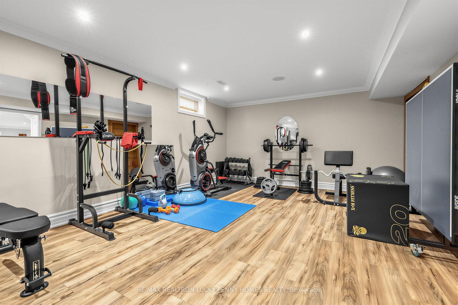 Photo 40 of 63 Pomander Road, Markham, Unionville — HOMEH