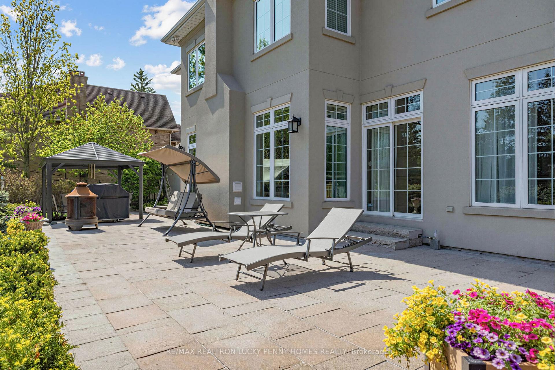 Photo 43 of 63 Pomander Road, Markham, Unionville — HOMEH