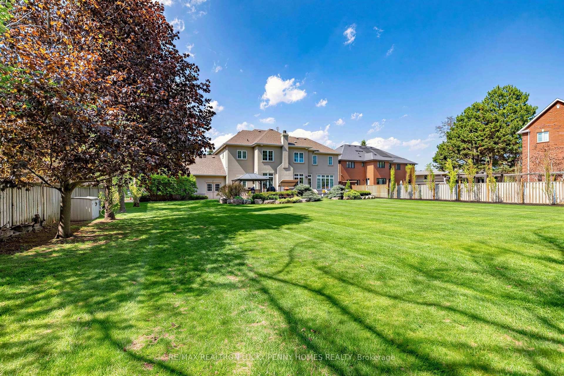 Photo 47 of 63 Pomander Road, Markham, Unionville — HOMEH