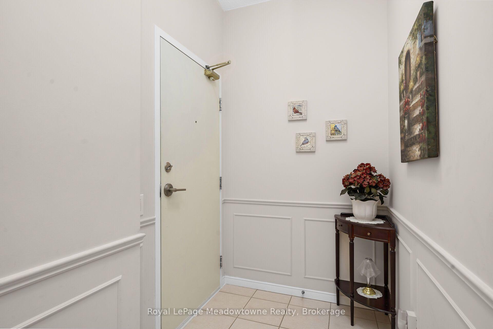 Photo 8 of Unit 210, 2075 Amherst Heights, Burlington, Brant Hills — HOMEH
