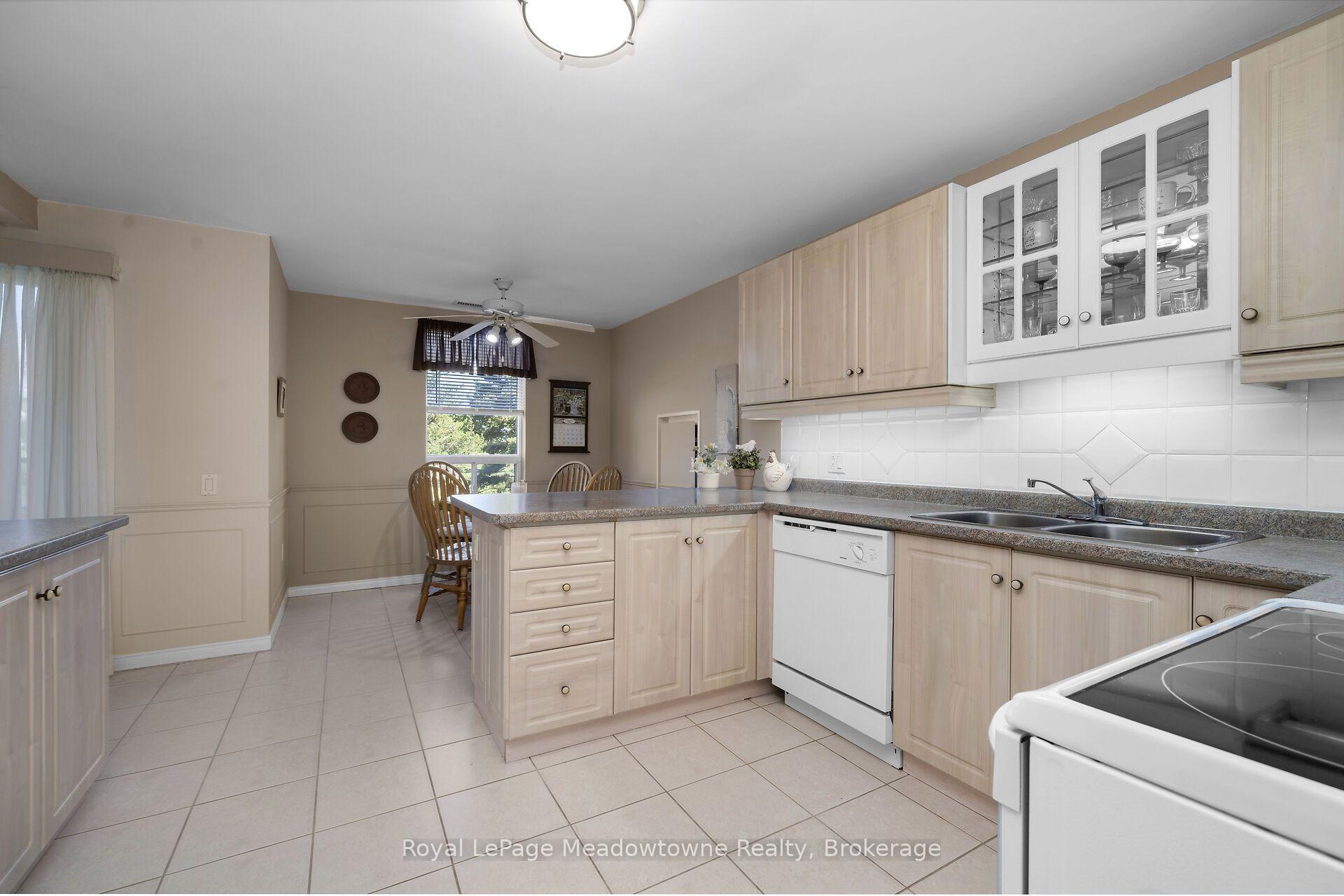 Photo 19 of Unit 210, 2075 Amherst Heights, Burlington, Brant Hills — HOMEH