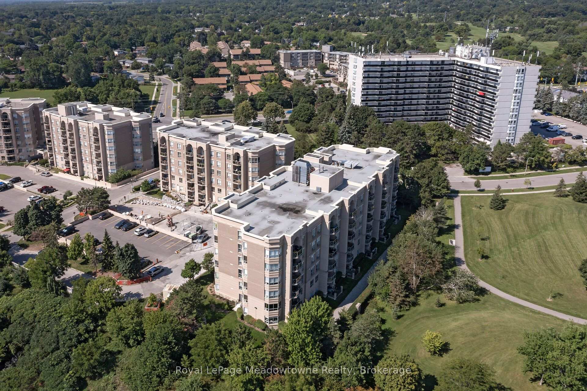 Photo 39 of Unit 210, 2075 Amherst Heights, Burlington, Brant Hills — HOMEH