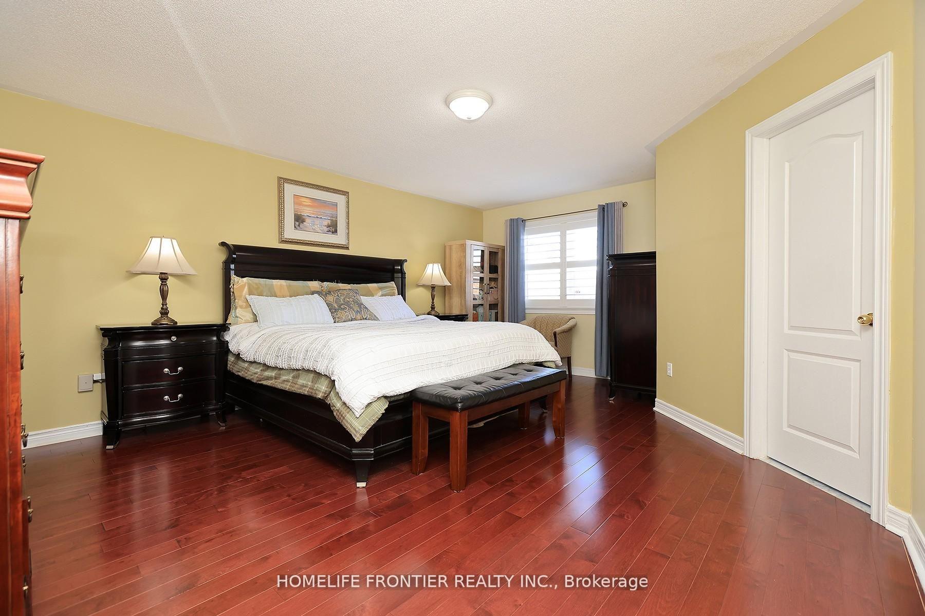 Photo 14 of 3213 Escada Drive, Mississauga, Churchill Meadows — HOMEH