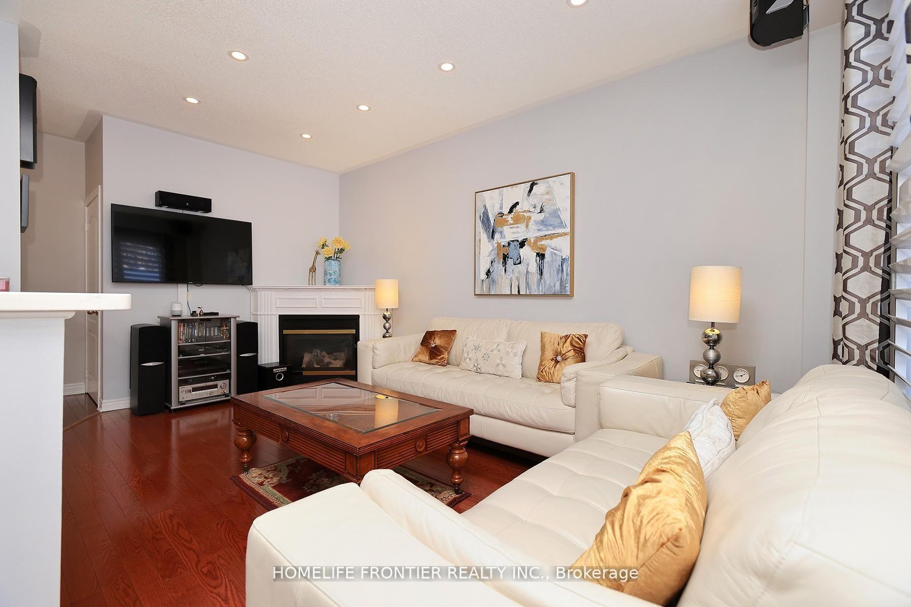 Photo 16 of 3213 Escada Drive, Mississauga, Churchill Meadows — HOMEH