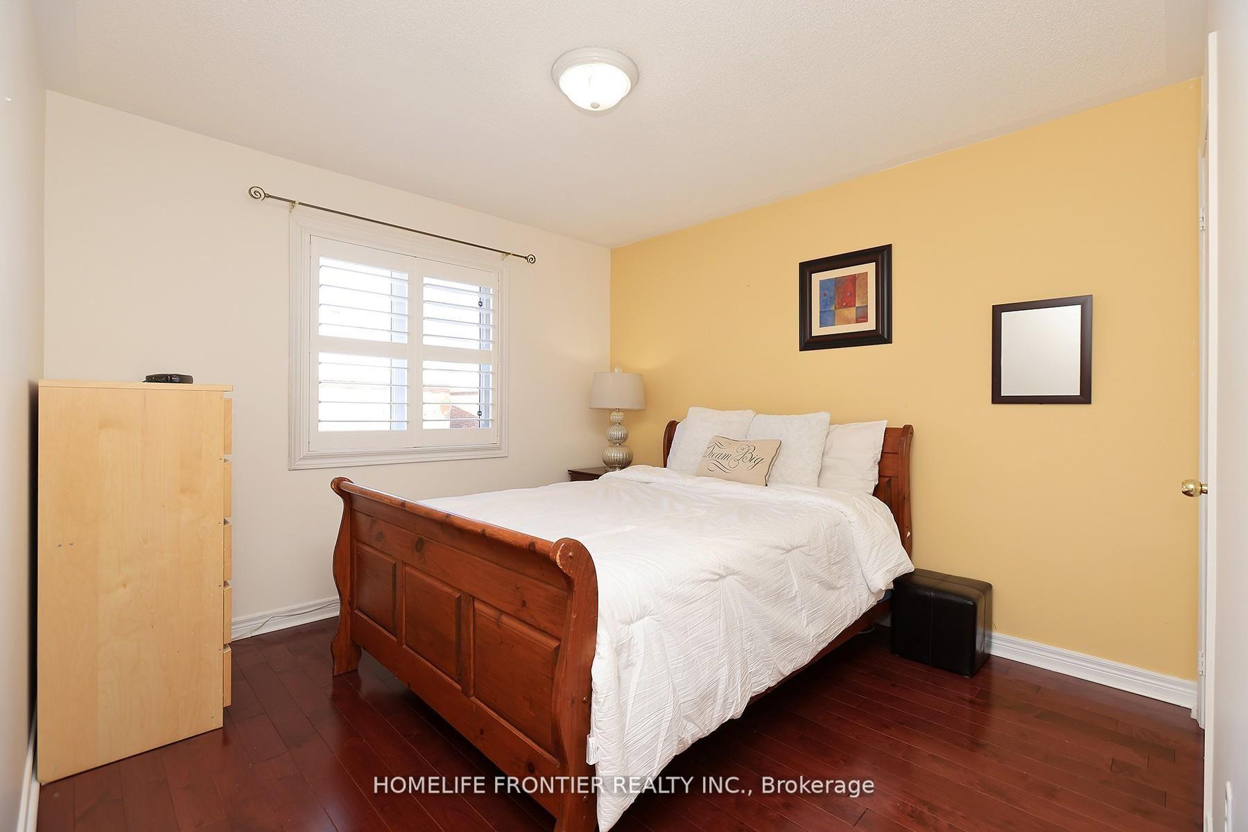 Photo 17 of 3213 Escada Drive, Mississauga, Churchill Meadows — HOMEH