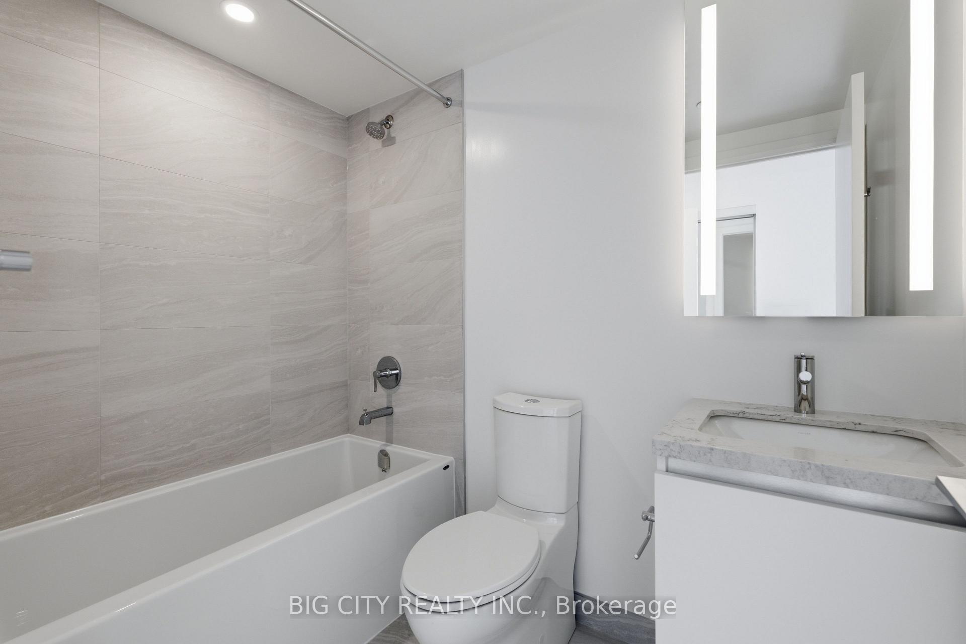 Photo 10 of Unit 902, 25 Frederick Todd Way, Toronto, Thorncliffe Park — HOMEH