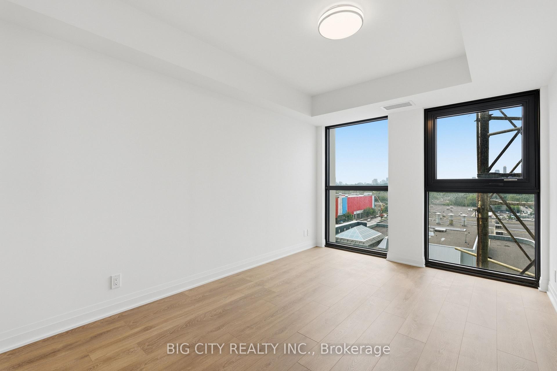 Photo 15 of Unit 902, 25 Frederick Todd Way, Toronto, Thorncliffe Park — HOMEH