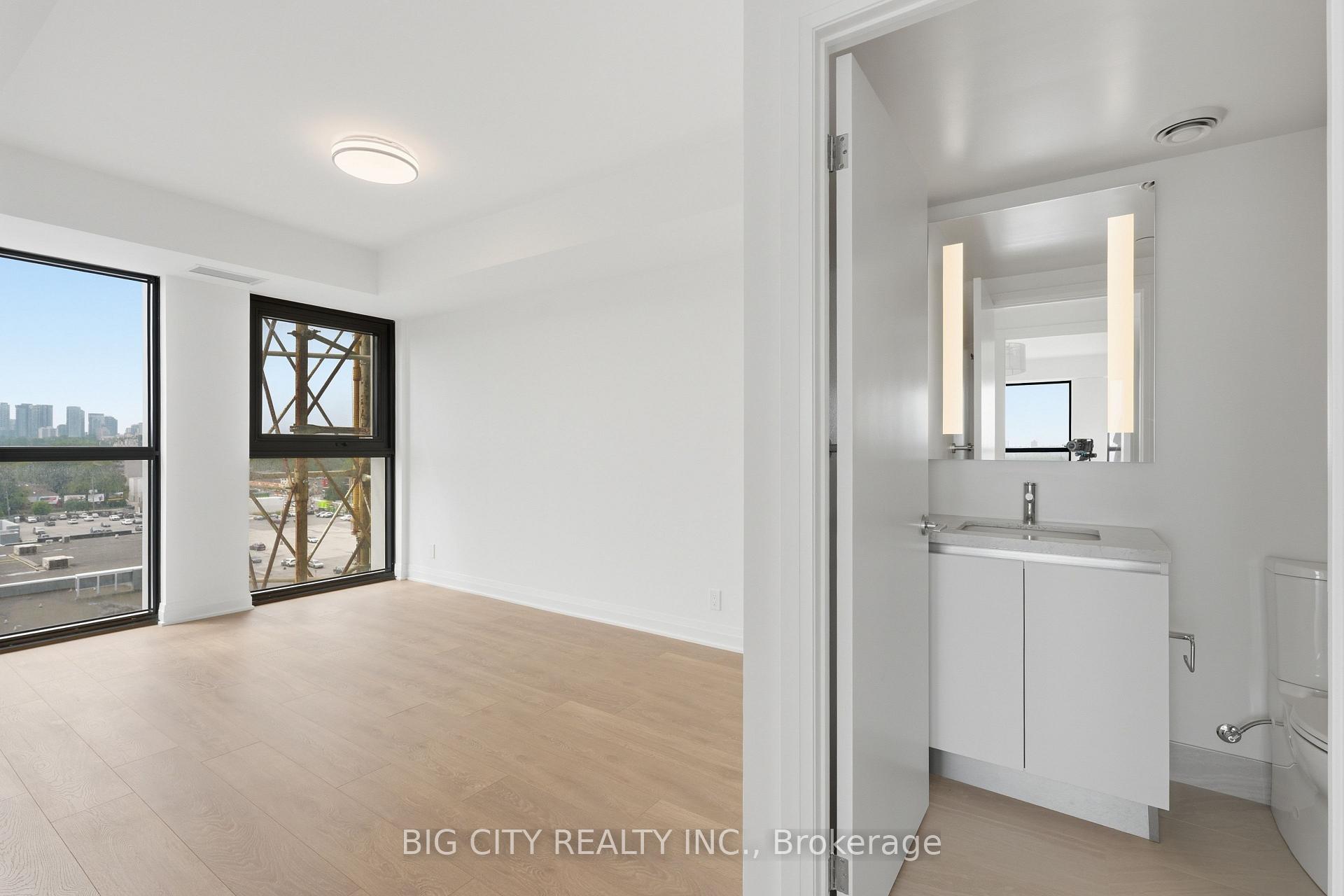 Photo 24 of Unit 902, 25 Frederick Todd Way, Toronto, Thorncliffe Park — HOMEH