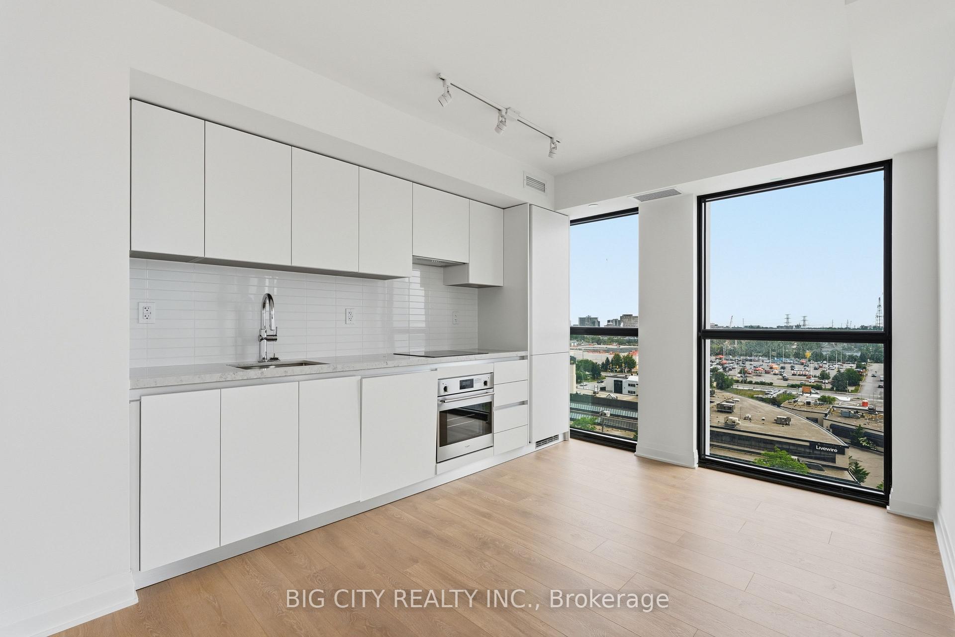 Photo 25 of Unit 902, 25 Frederick Todd Way, Toronto, Thorncliffe Park — HOMEH