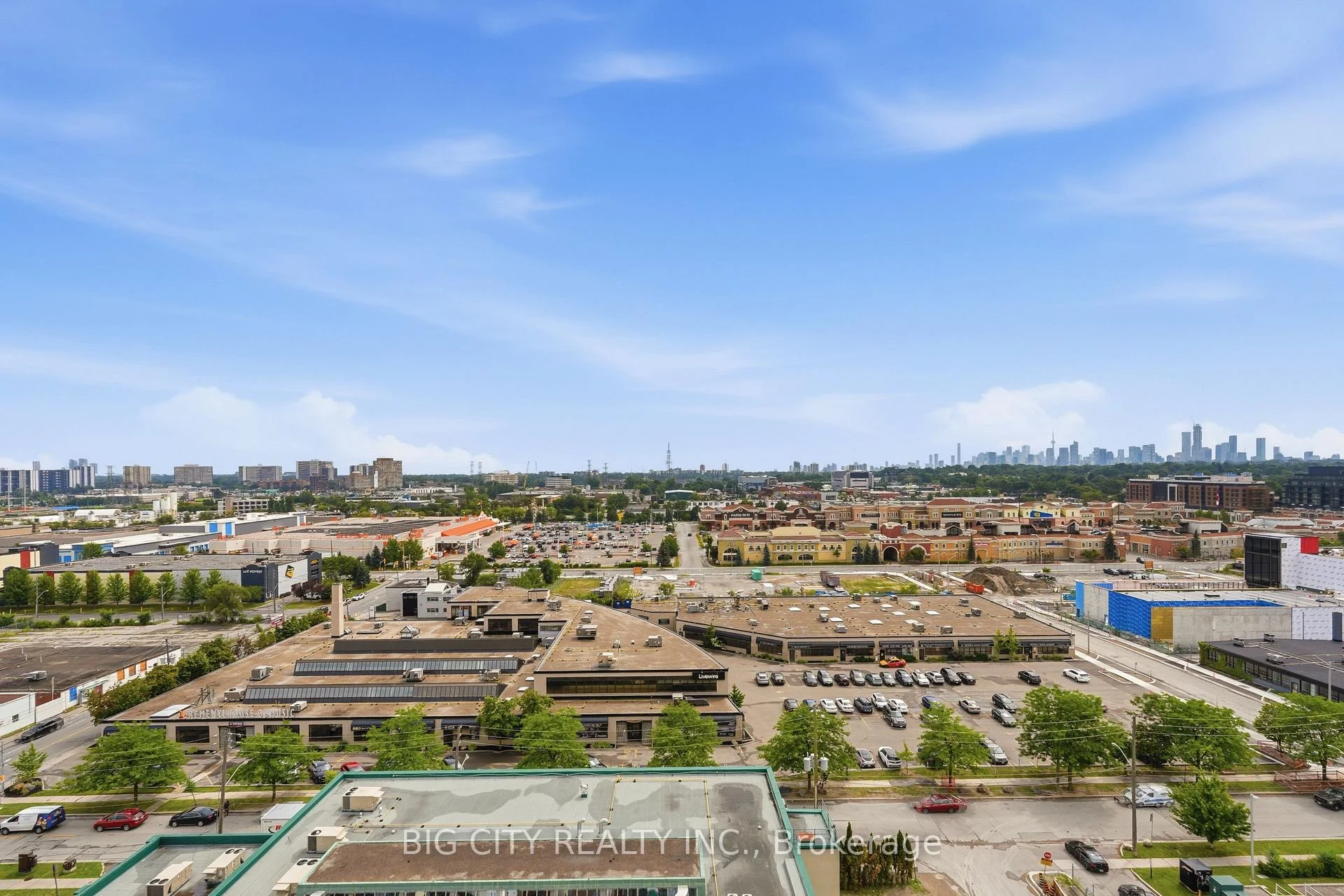 Photo 18 of Unit 902, 25 Frederick Todd Way, Toronto, Thorncliffe Park — HOMEH