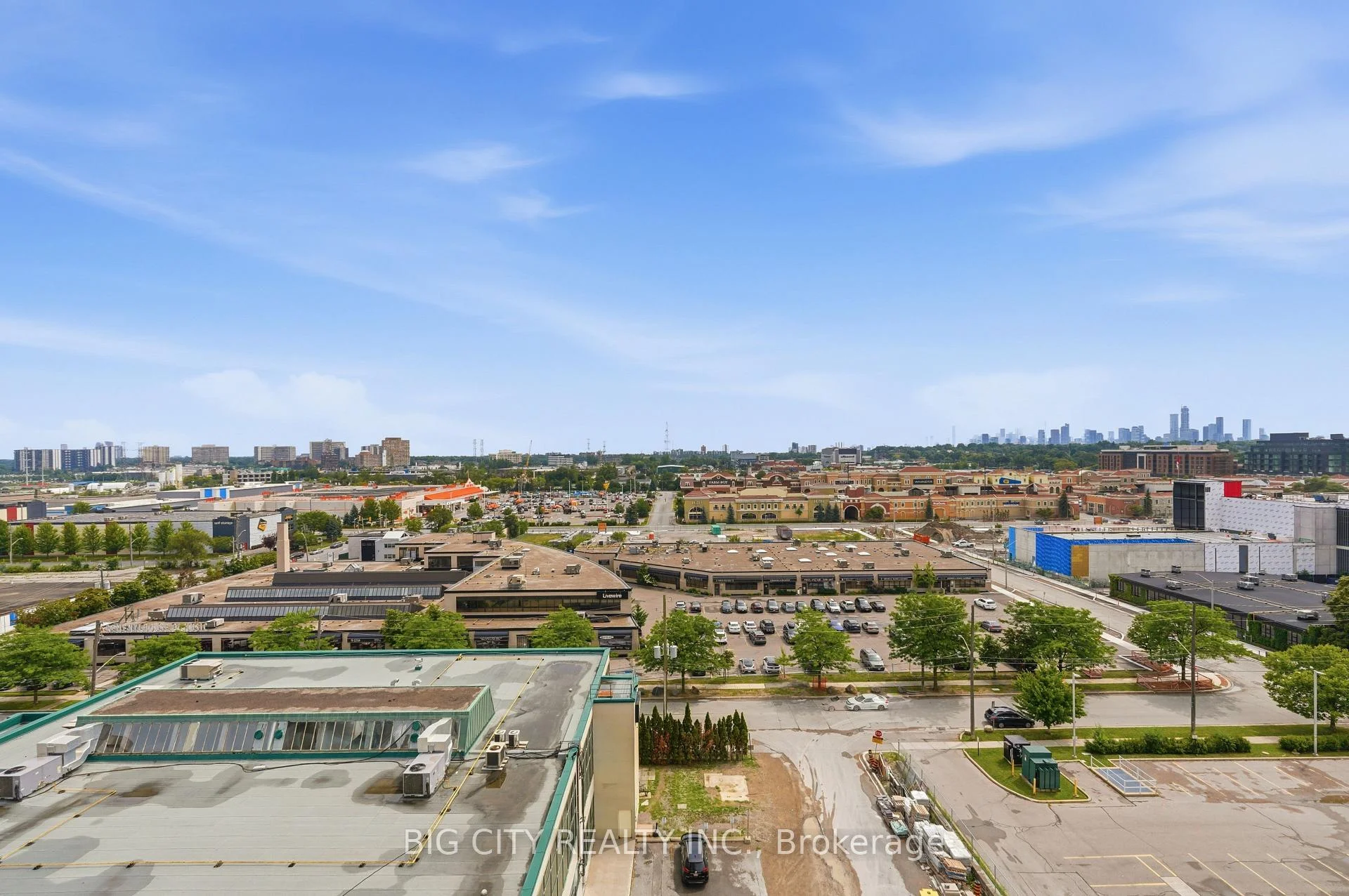 Photo 20 of Unit 902, 25 Frederick Todd Way, Toronto, Thorncliffe Park — HOMEH