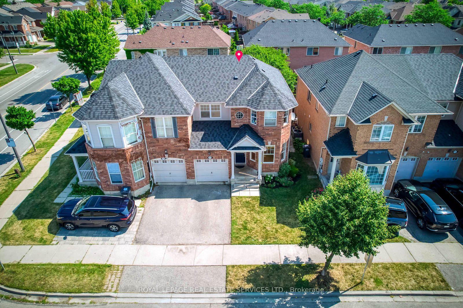 Photo 2 of 916 McNair Circle, Milton, Beaty — HOMEH