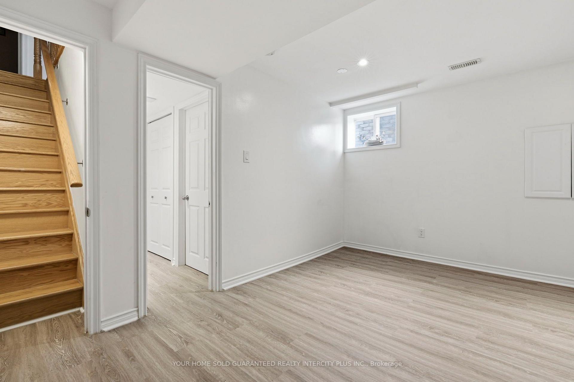 Photo 3 of Unit BSMT, 7 Storica Drive, Vaughan, Vellore Village — HOMEH