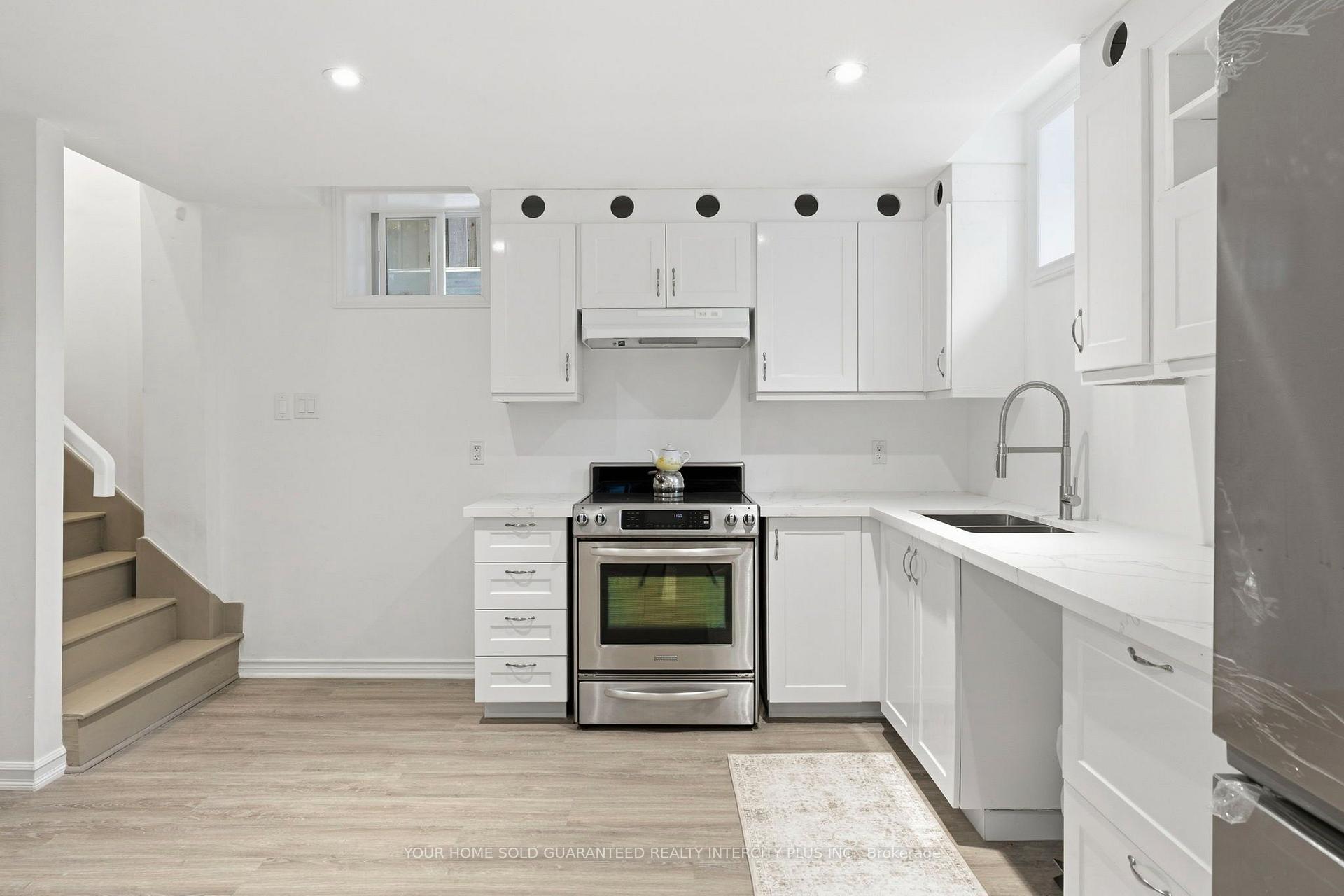 Photo 8 of Unit BSMT, 7 Storica Drive, Vaughan, Vellore Village — HOMEH