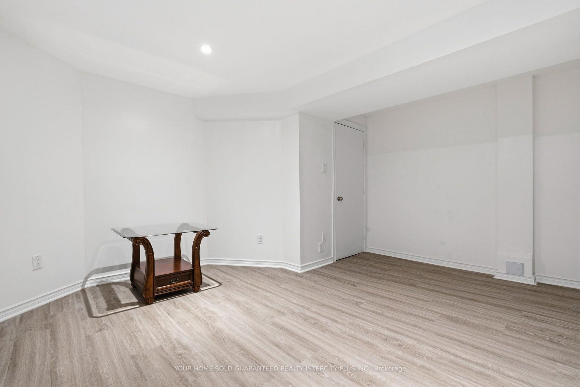Photo 14 of Unit BSMT, 7 Storica Drive, Vaughan, Vellore Village — HOMEH