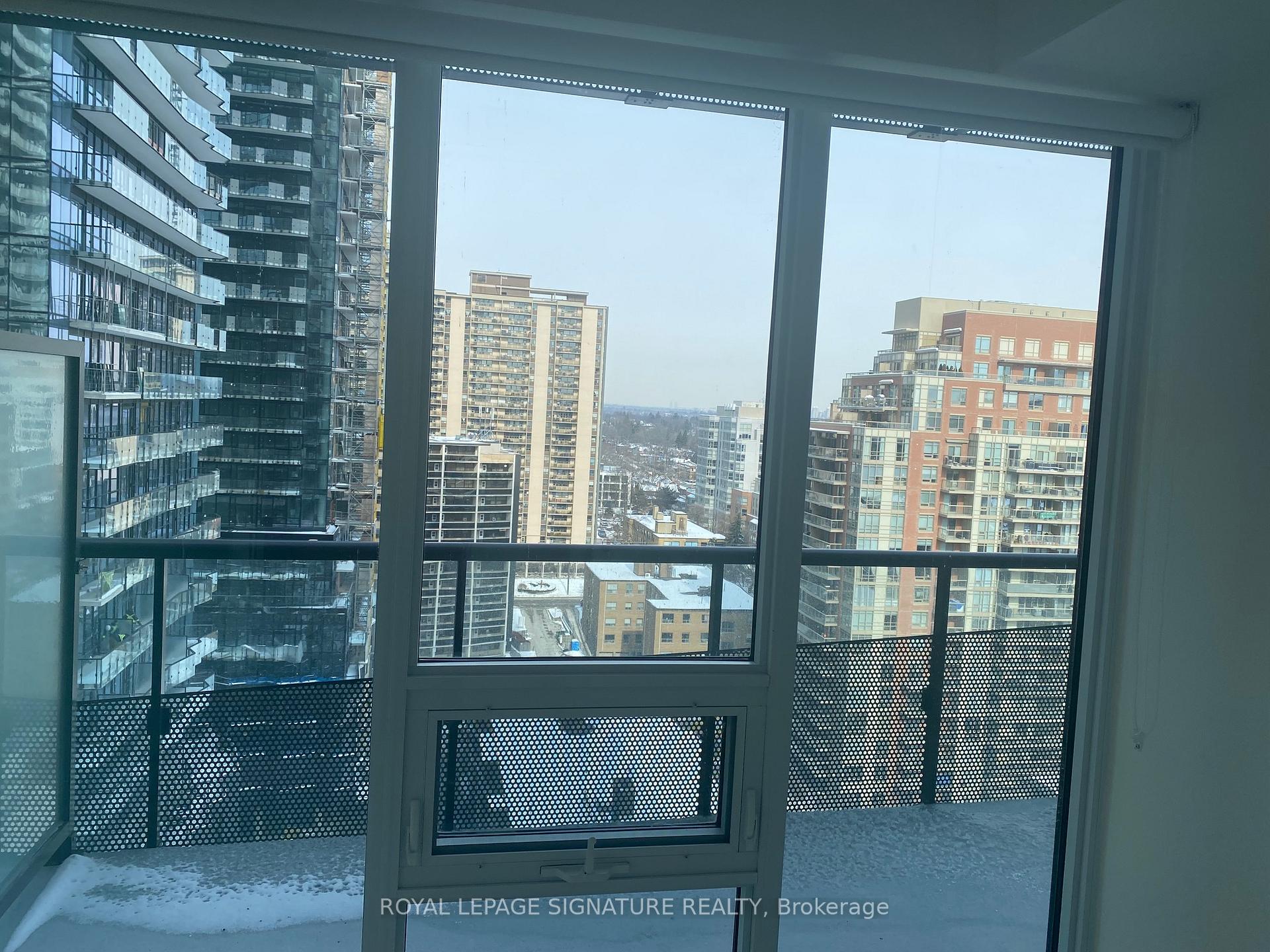 Photo 8 of Unit 1407, 117 Broadway Avenue, Toronto, Mount Pleasant West — HOMEH