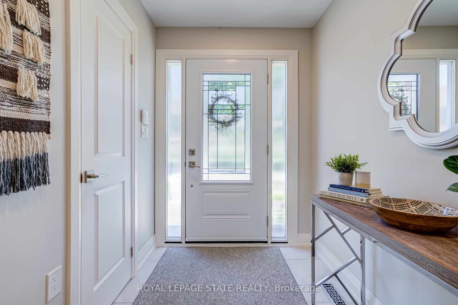 Photo 5 of Unit 27, 502 Barton Street, Hamilton, Stoney Creek — HOMEH