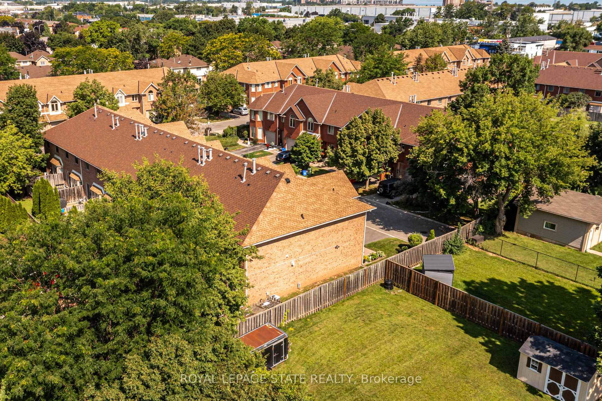 Photo 37 of Unit 27, 502 Barton Street, Hamilton, Stoney Creek — HOMEH