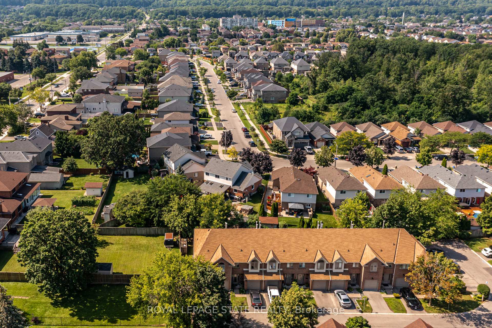 Photo 38 of Unit 27, 502 Barton Street, Hamilton, Stoney Creek — HOMEH