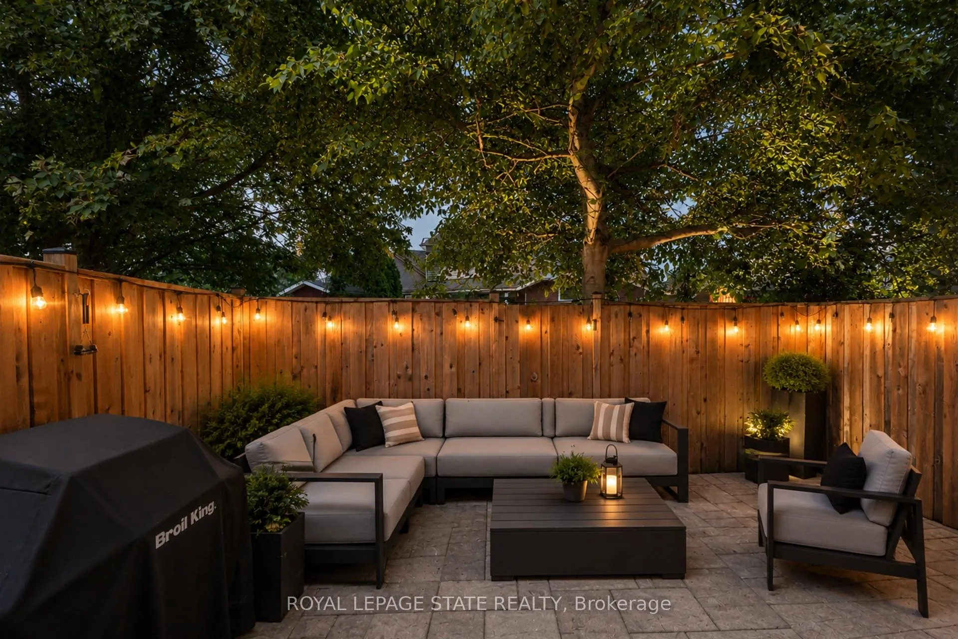 Photo 35 of Unit 27, 502 Barton Street, Hamilton, Stoney Creek — HOMEH