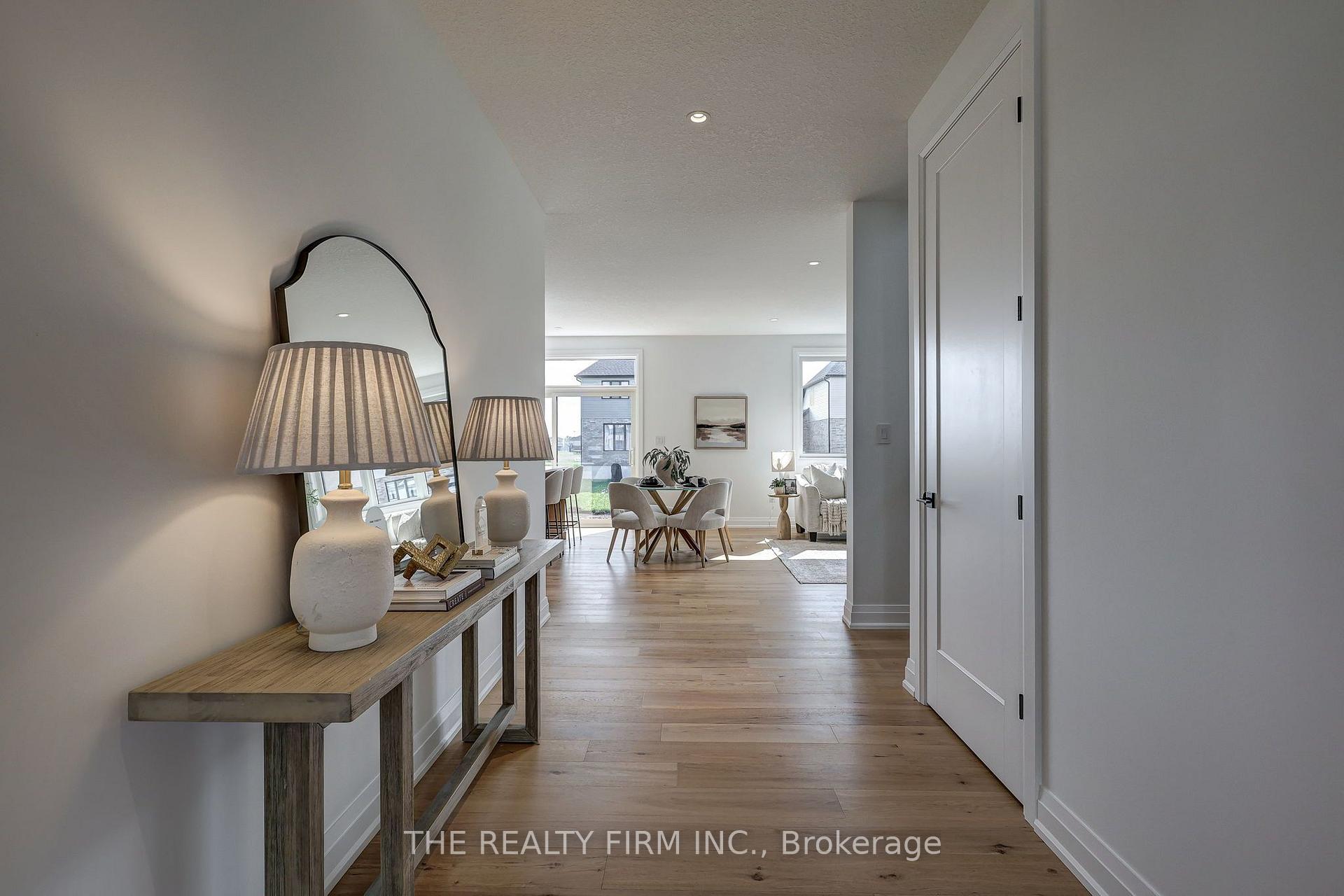 Photo 6 of 79 Royal Crescent, Southwold, Talbotville — HOMEH