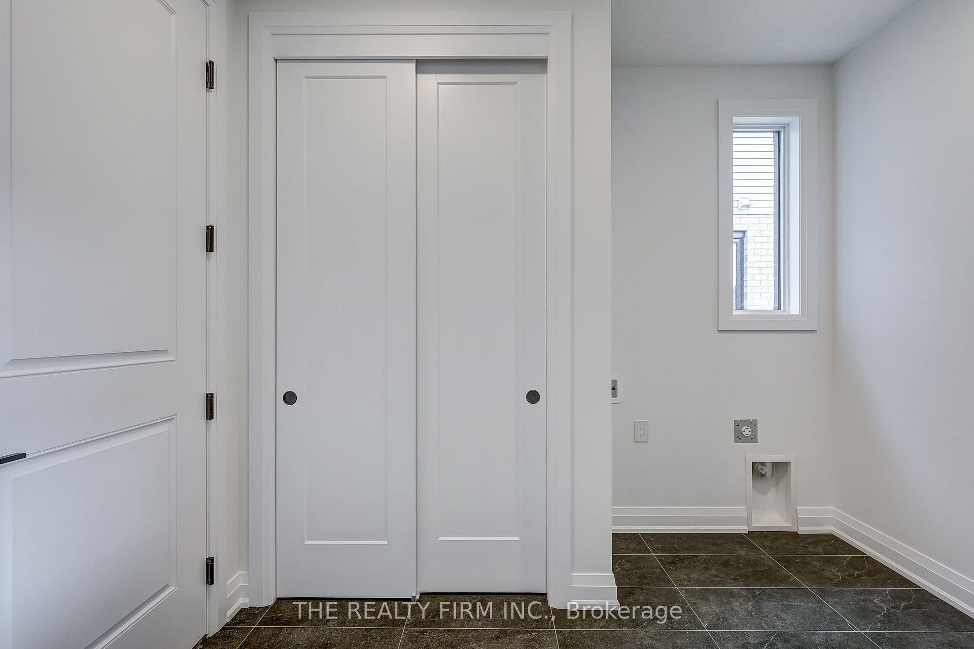 Photo 30 of 79 Royal Crescent, Southwold, Talbotville — HOMEH