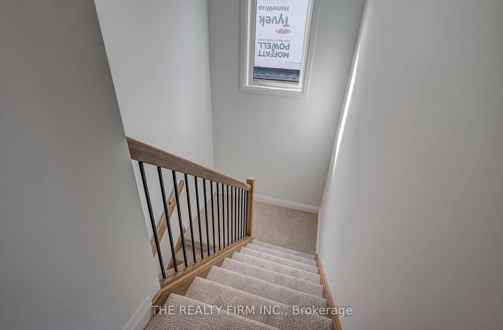 Photo 31 of 79 Royal Crescent, Southwold, Talbotville — HOMEH