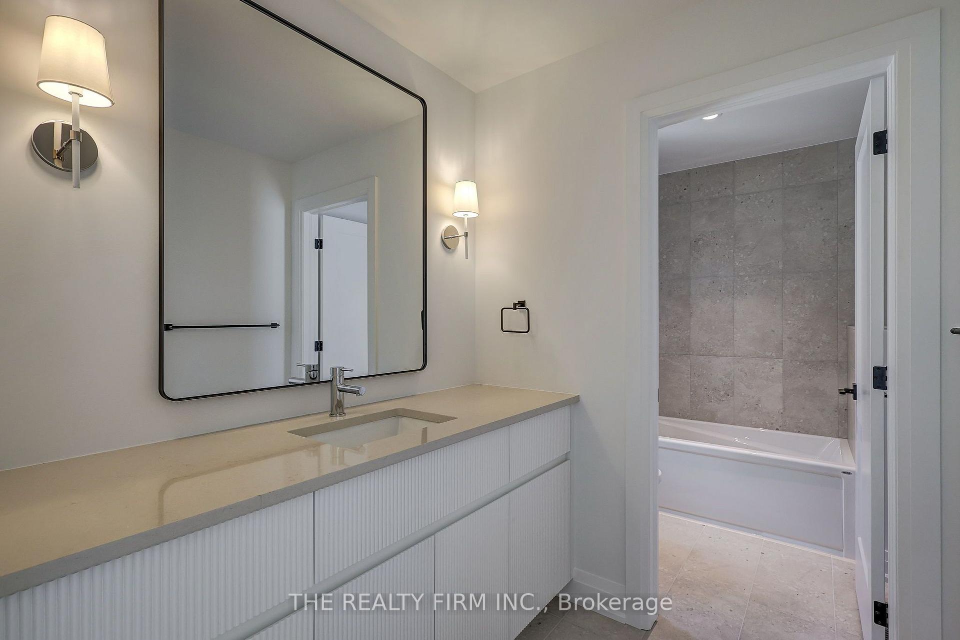Photo 42 of 79 Royal Crescent, Southwold, Talbotville — HOMEH