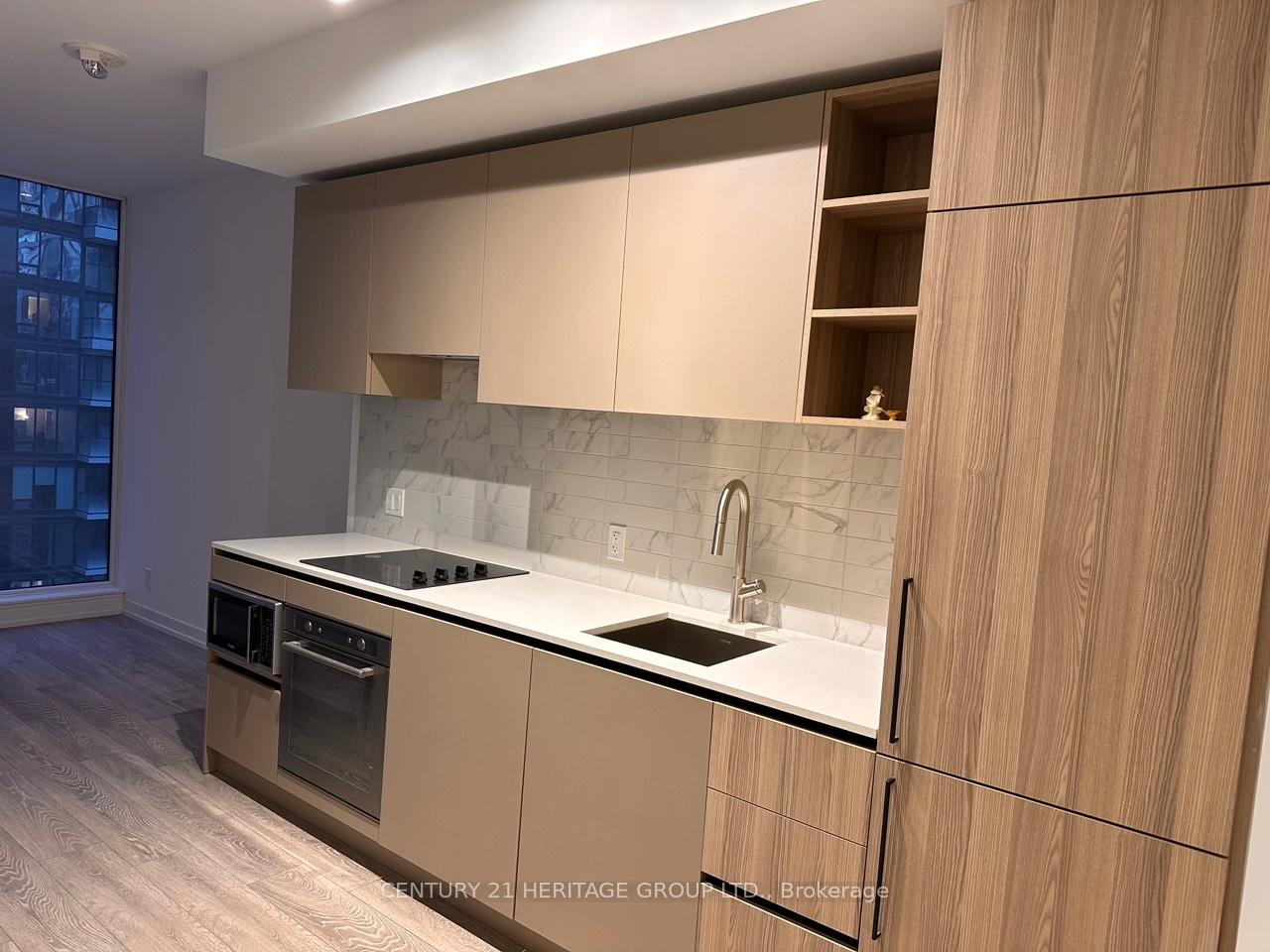 Photo 1 of Unit 1807, 55 Mercer Street, Toronto, Waterfront Communities — HOMEH