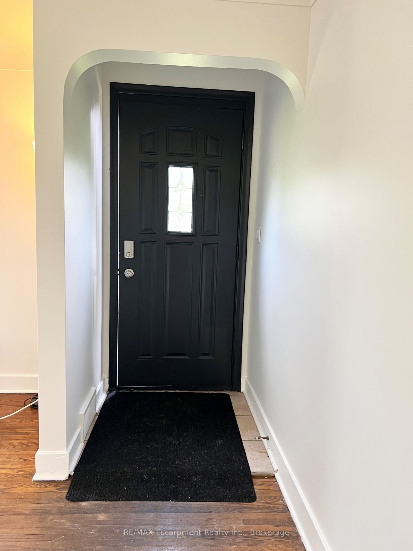 Photo 6 of 186 Glendale Avenue, St. Catharines, Glendale/Glenridge — HOMEH