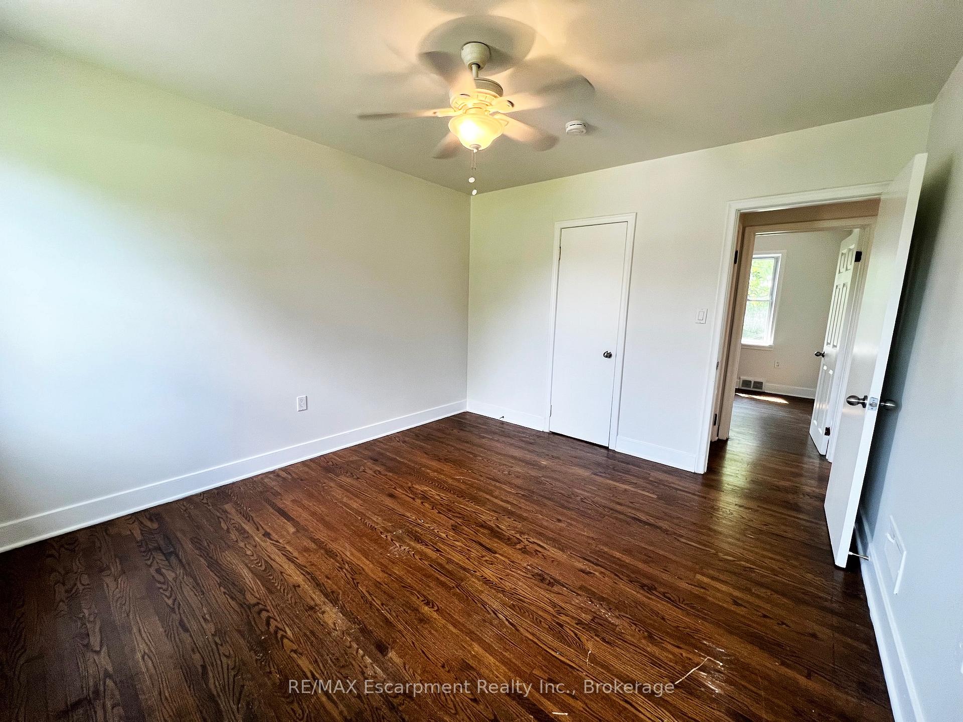 Photo 21 of 186 Glendale Avenue, St. Catharines, Glendale/Glenridge — HOMEH