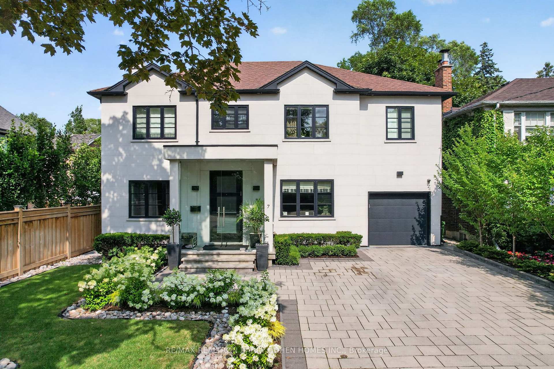 Photo 2 of 7 Glen Rush Boulevard, Toronto, Bedford Park-Nortown — HOMEH
