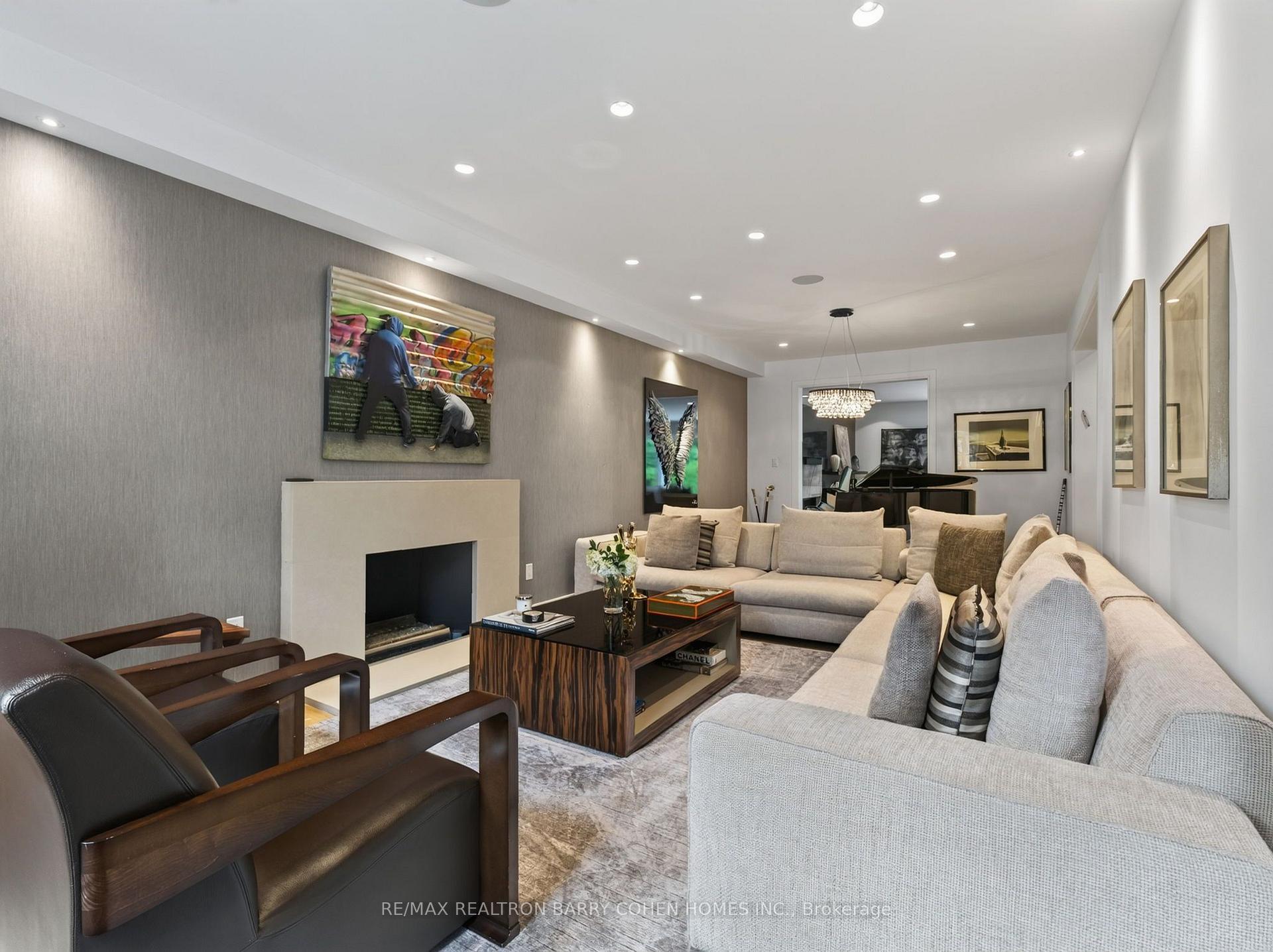 Photo 6 of 7 Glen Rush Boulevard, Toronto, Bedford Park-Nortown — HOMEH