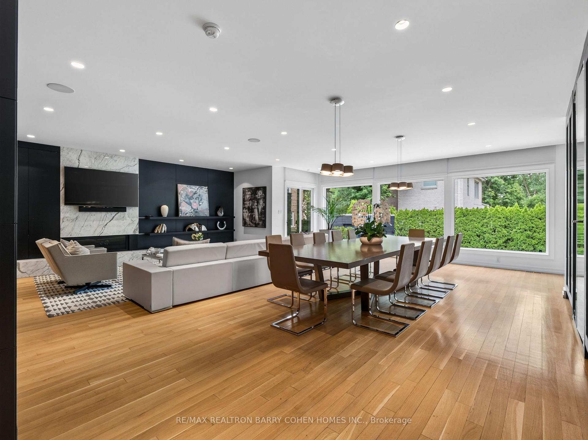 Photo 9 of 7 Glen Rush Boulevard, Toronto, Bedford Park-Nortown — HOMEH