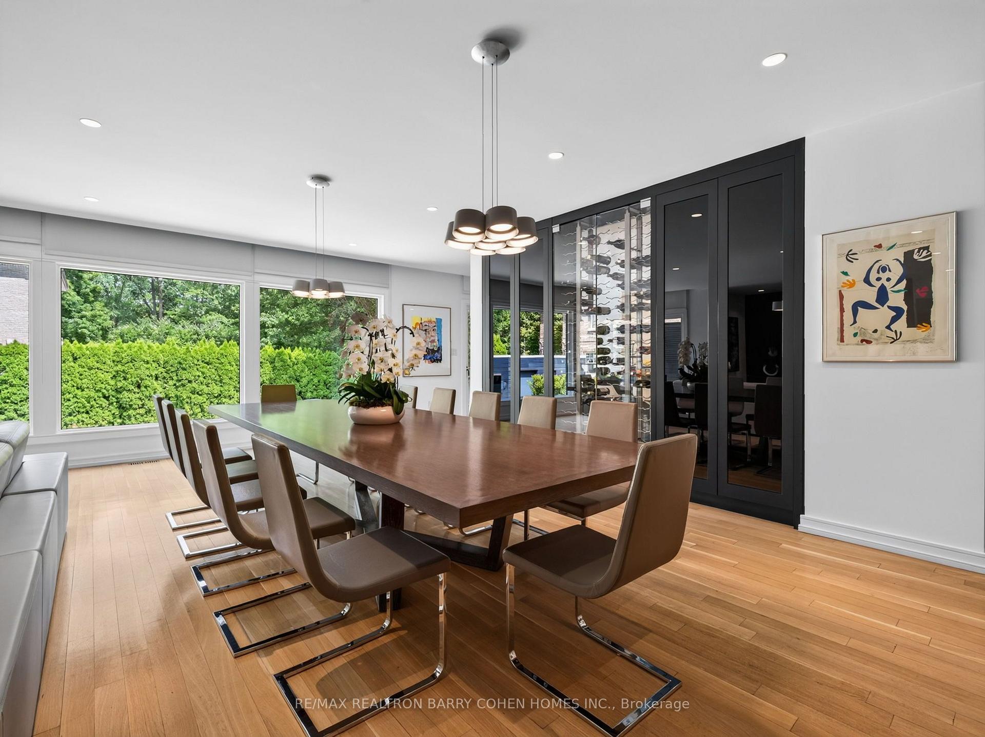 Photo 10 of 7 Glen Rush Boulevard, Toronto, Bedford Park-Nortown — HOMEH