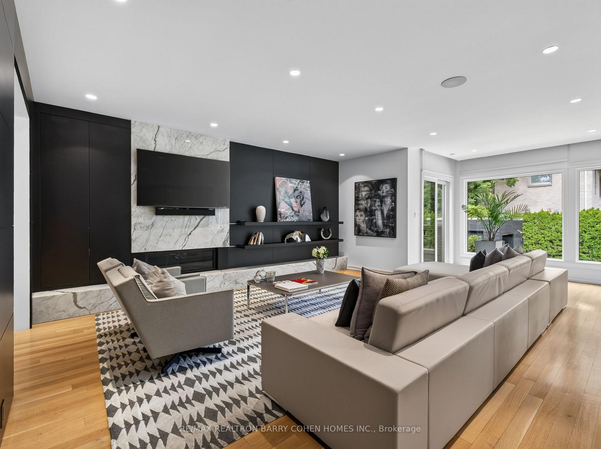Photo 16 of 7 Glen Rush Boulevard, Toronto, Bedford Park-Nortown — HOMEH
