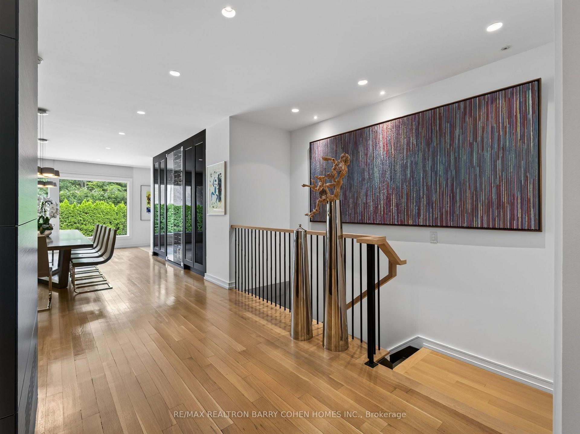 Photo 35 of 7 Glen Rush Boulevard, Toronto, Bedford Park-Nortown — HOMEH