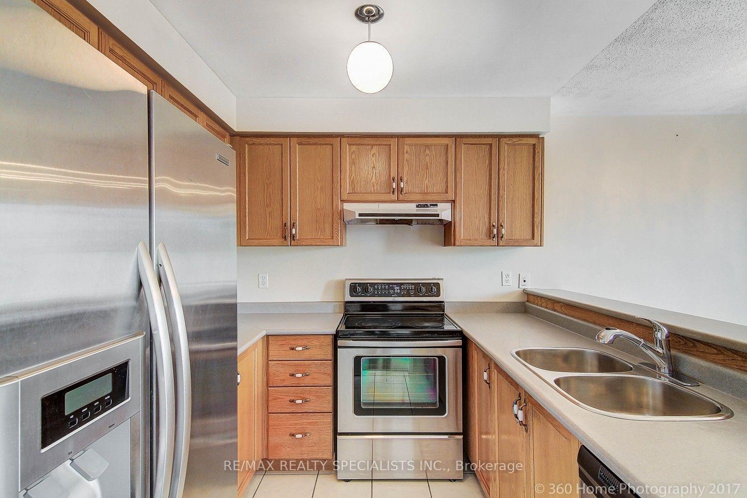 Photo 5 of 97 Piperbrook Crescent, Scarborough, West Hill — HOMEH
