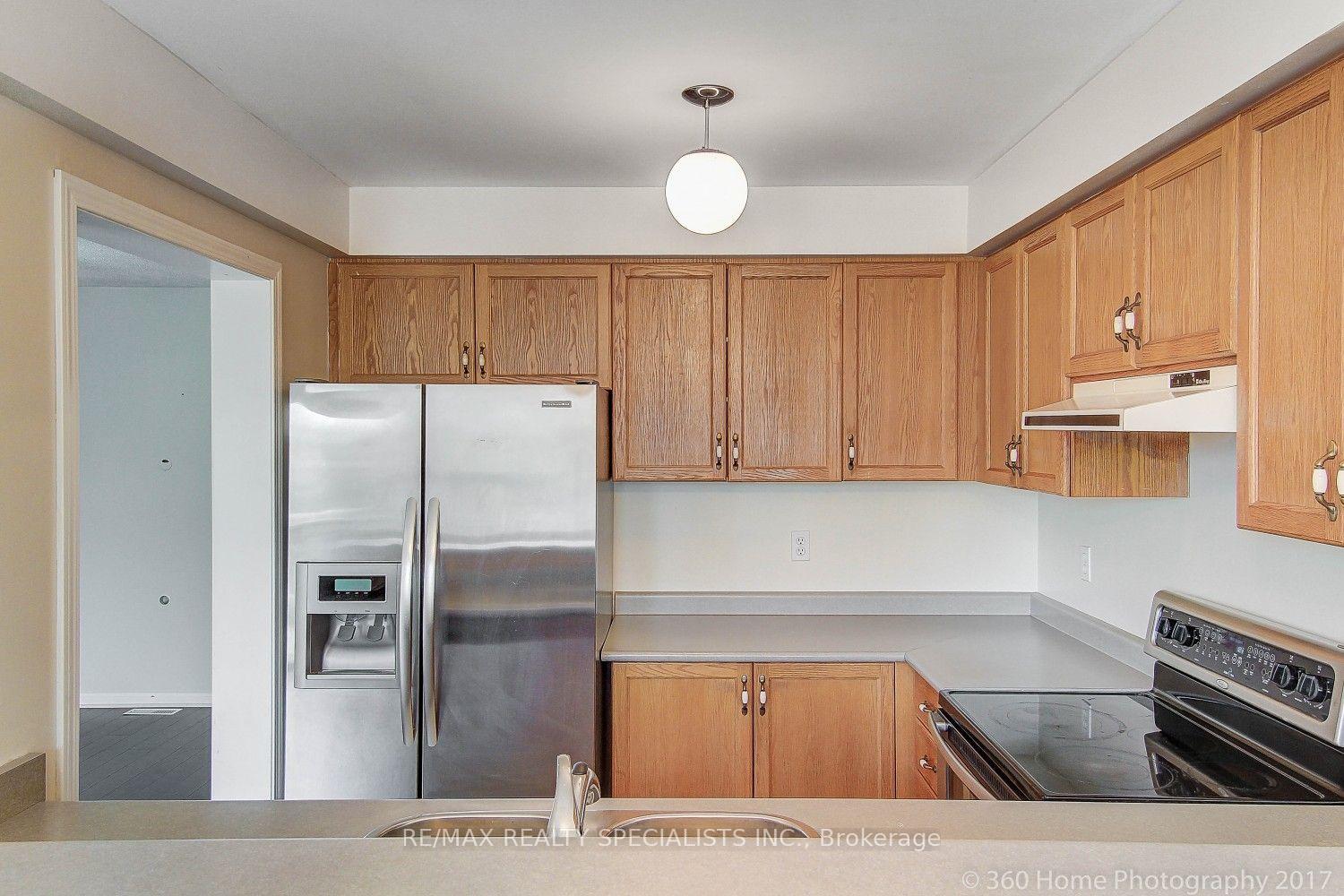 Photo 6 of 97 Piperbrook Crescent, Scarborough, West Hill — HOMEH