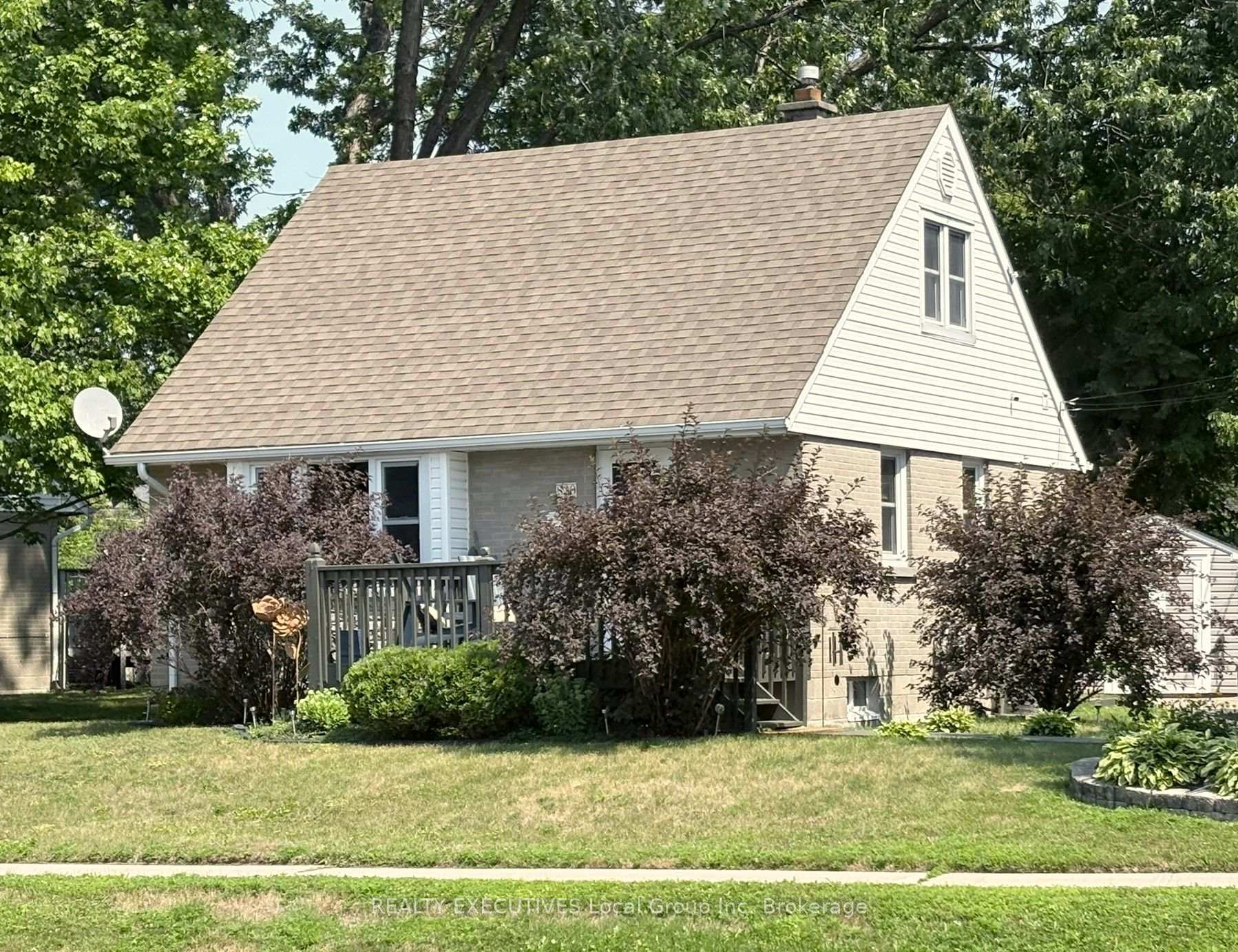 Photo 1 of 830 Phillip Street, North Bay, West End — HOMEH