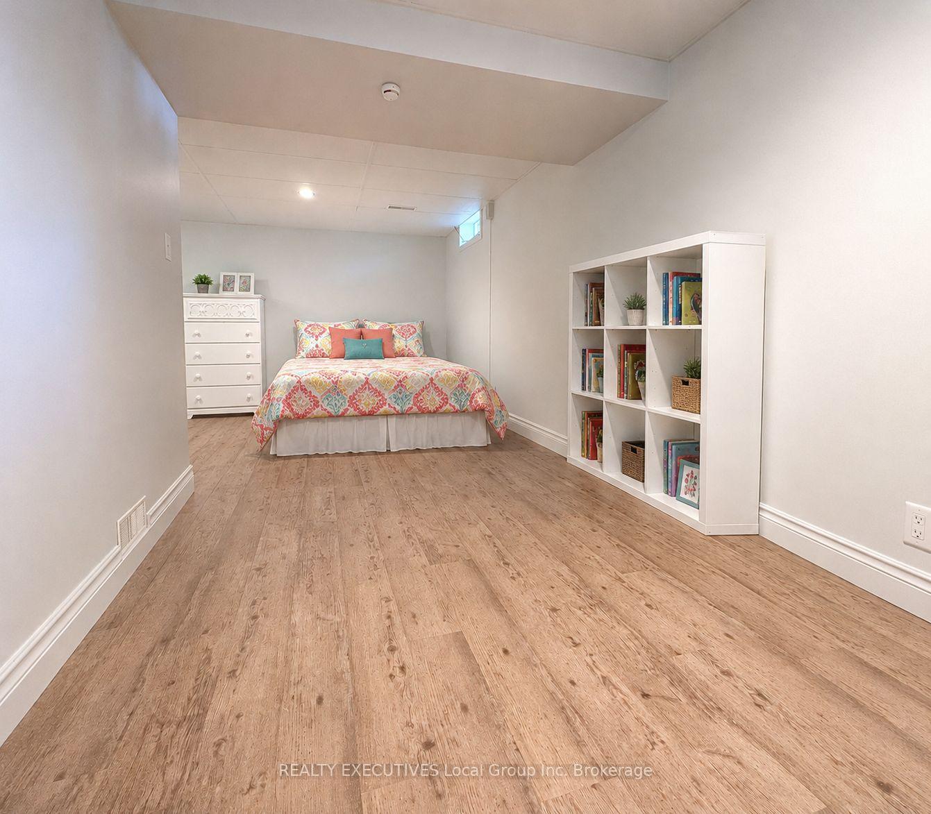 Photo 28 of 830 Phillip Street, North Bay, West End — HOMEH