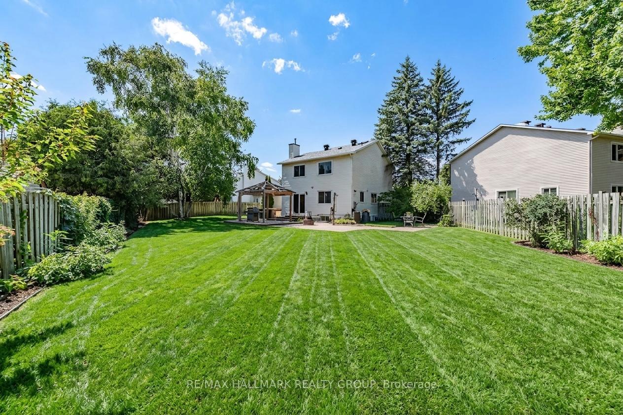 Photo 45 of 34 Starling Crescent, Ottawa, Barrhaven - On the Green — HOMEH