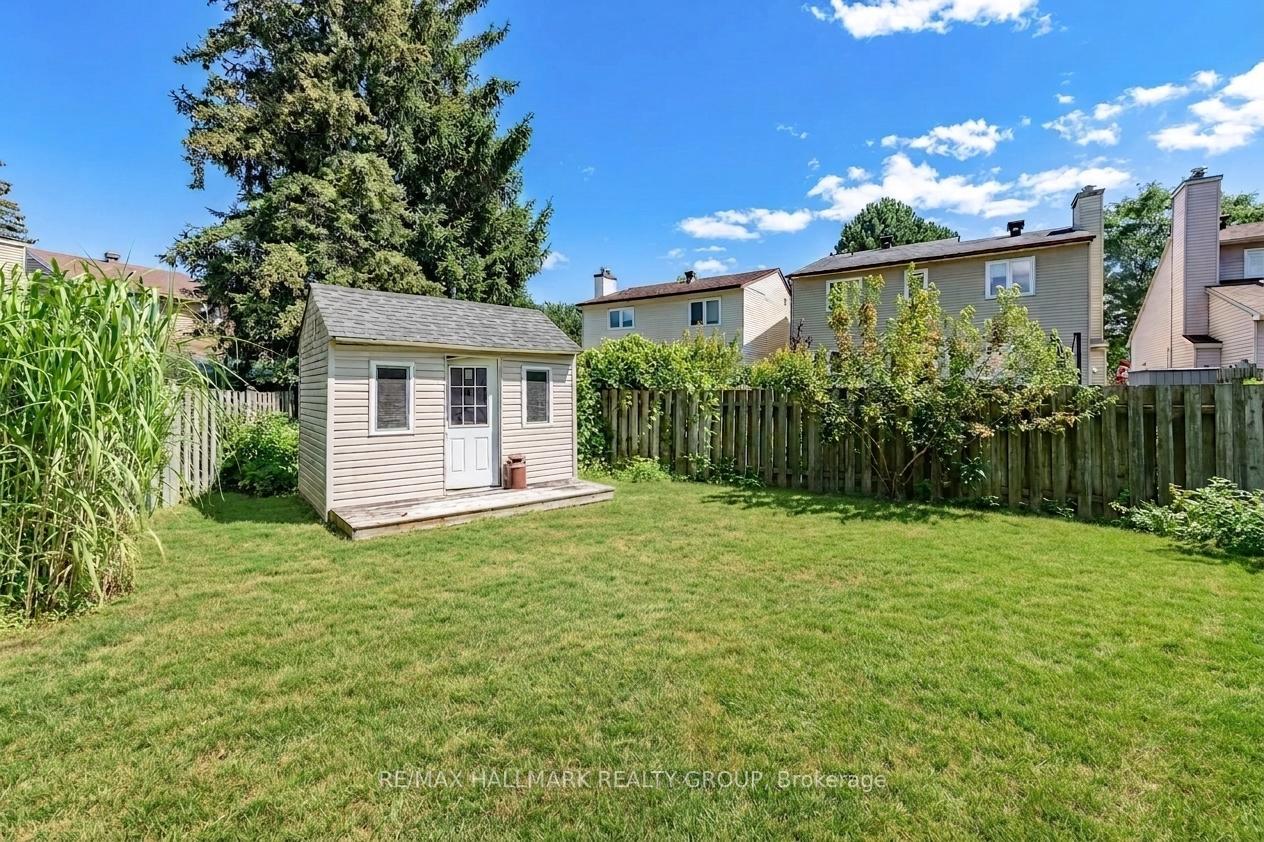 Photo 46 of 34 Starling Crescent, Ottawa, Barrhaven - On the Green — HOMEH