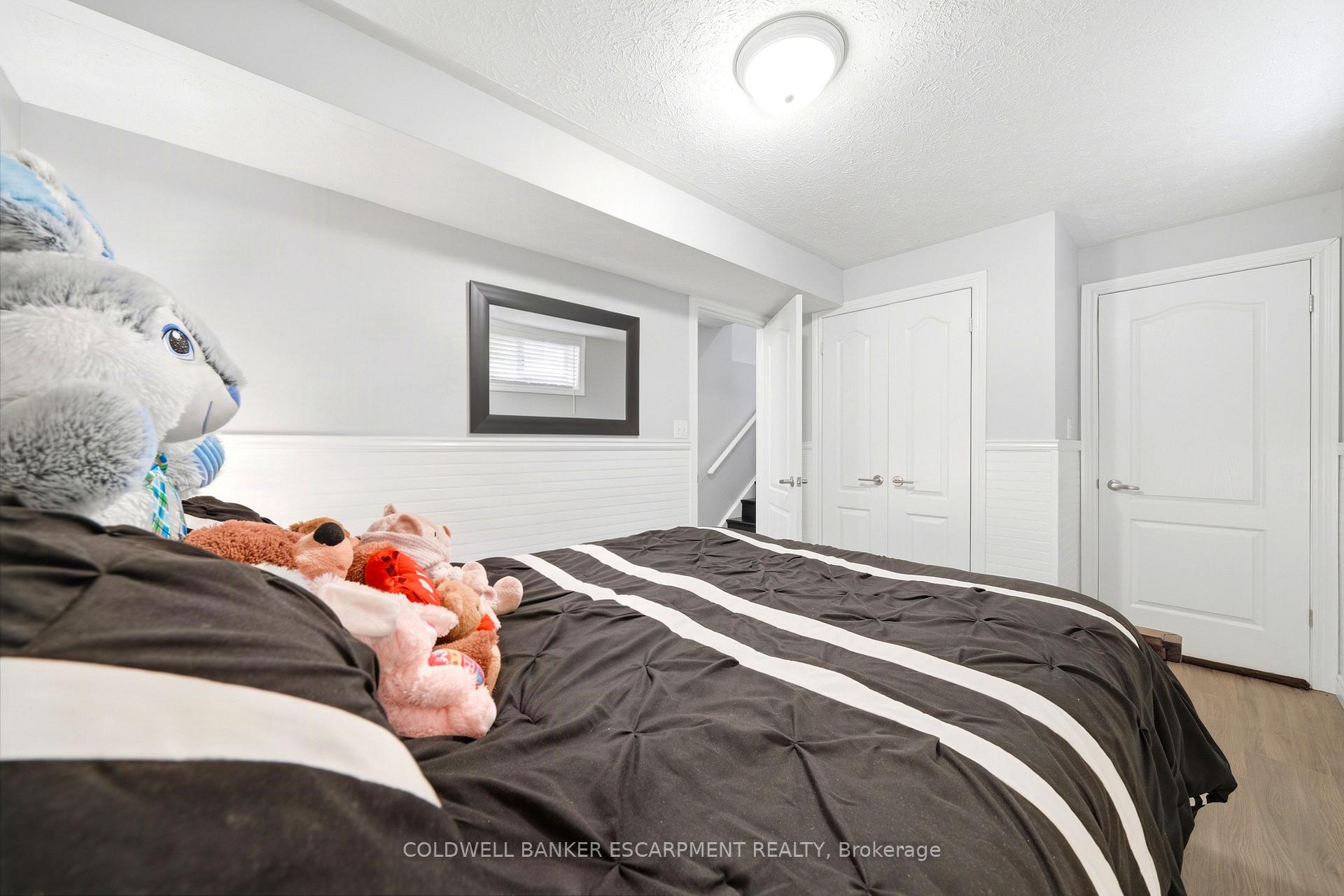 Photo 27 of 213449 Baseline Road S, Hanover — HOMEH